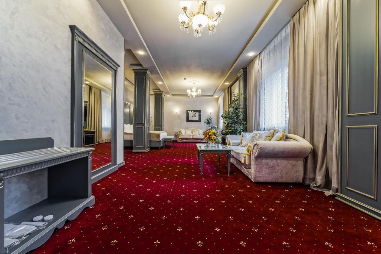 Imperial Palace Hotel Mińsk Zewnętrze zdjęcie